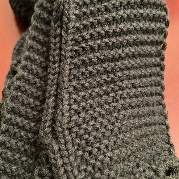 Merona Green Scarf - Picture 4 of 4